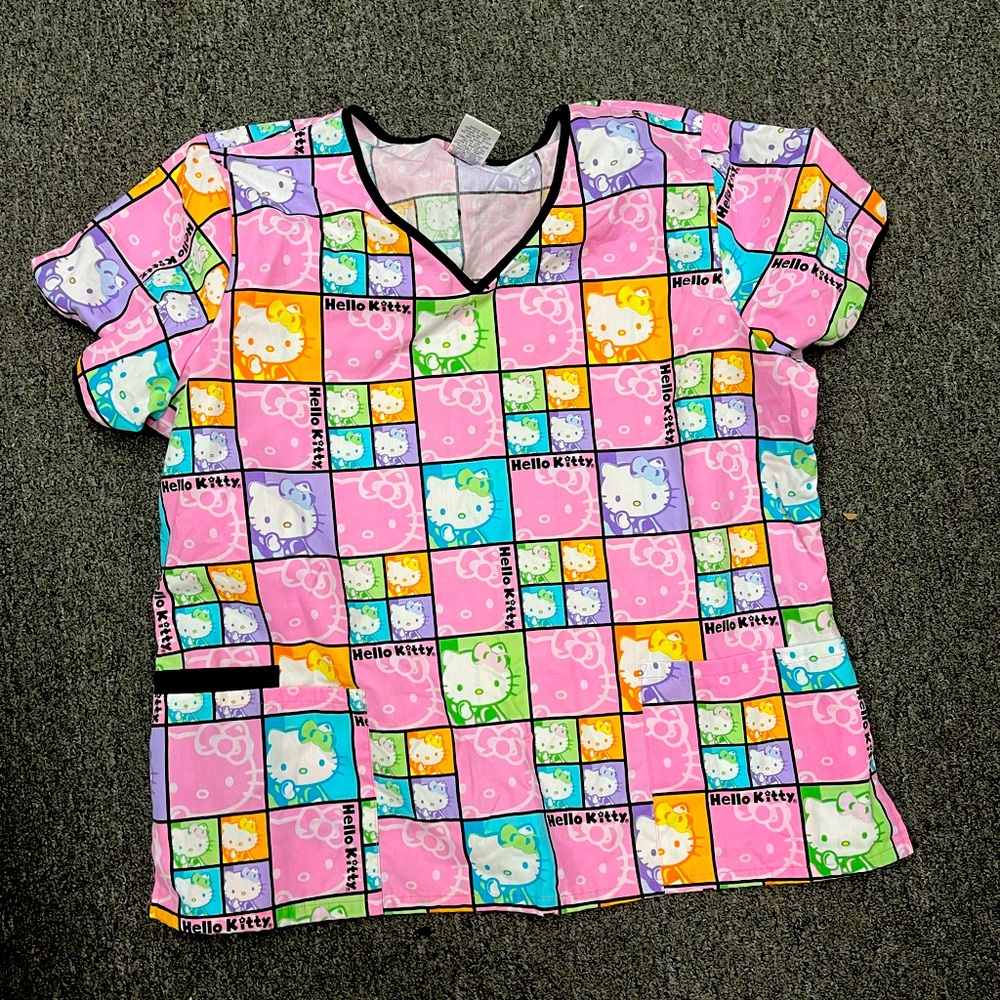 Sanrio Hello Kitty Scrub top - XL
